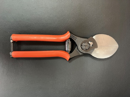 Секатор LISAM 3/A