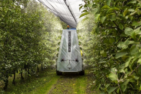 Прицепной садовый опрыскиватель CAFFINI мод. TREND PLUS REVERSE TOWER Прицепной садовый опрыскиватель CAFFINI мод. TREND PLUS REVERSE TOWER