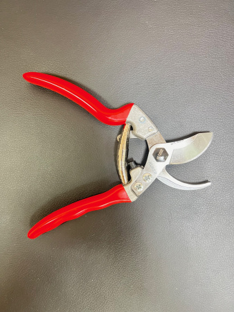 Секатор обходного типа KUKER art.22